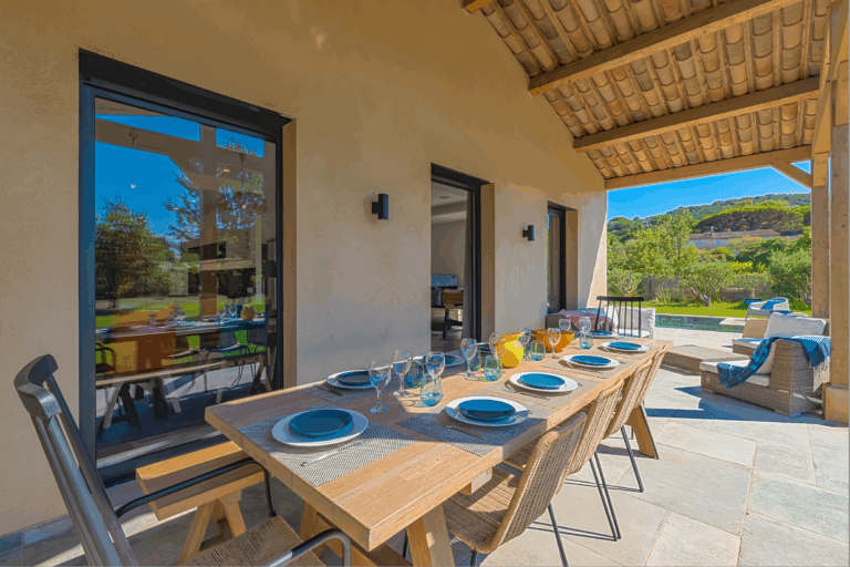 9 Covered Terrace Terrasse couverte idéale pour repas en plein air Dominvest