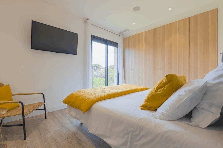 Suite 1 Dressing attenant a la suite principale Dominvest